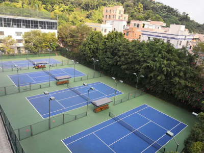 深圳平湖雨果斯佰利网球学院